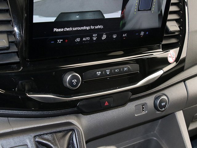 Used 2023 Ford Transit 350 XLT image 18