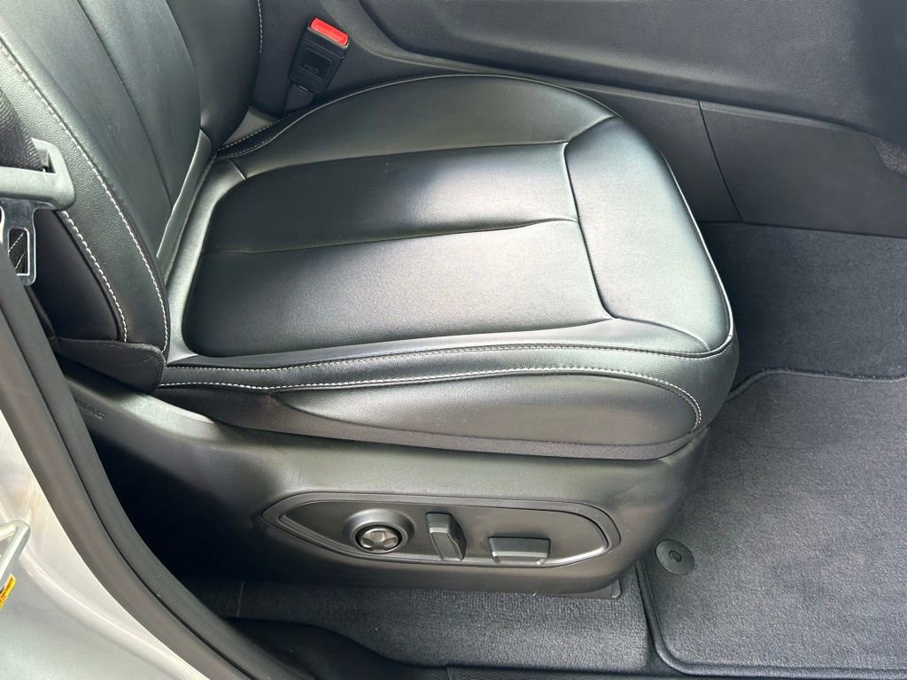 Certified 2024 Jeep Grand Cherokee Limited w/ Black Appearance Package image 36