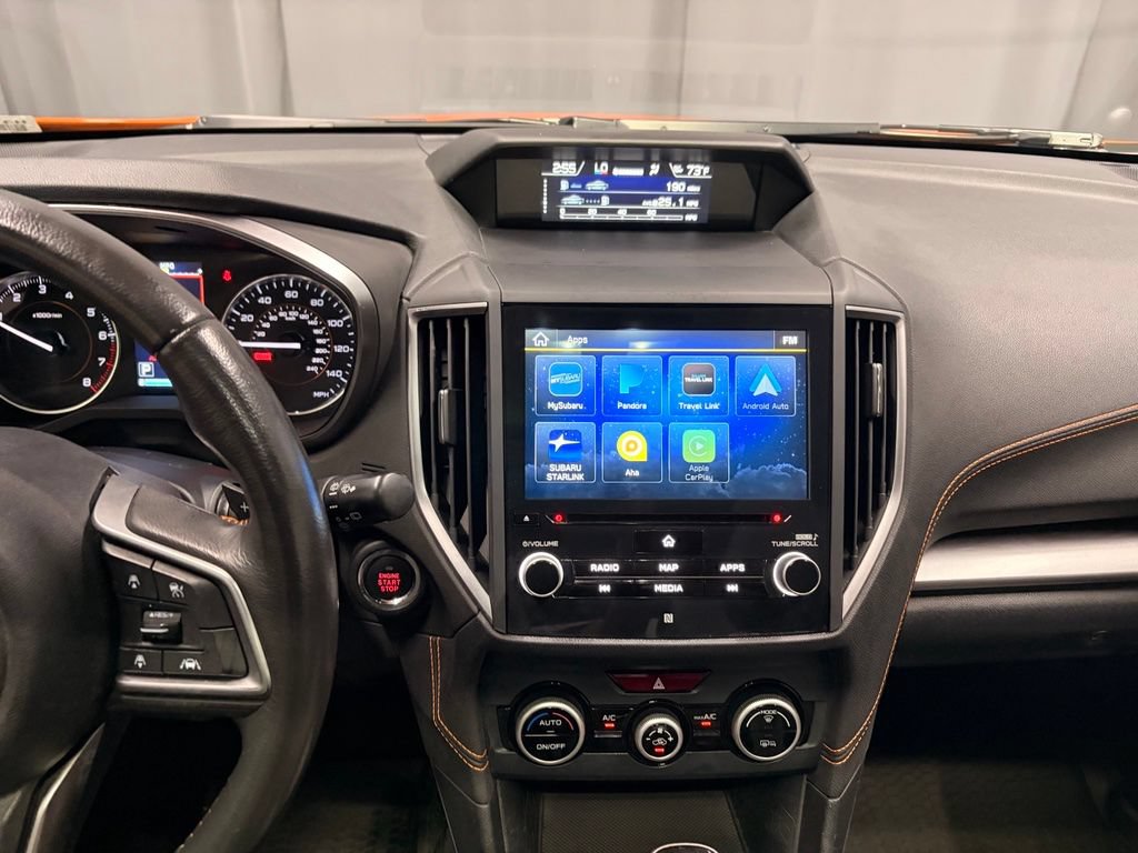 Used 2019 Subaru Crosstrek 2.0i Limited w/ Moonroof Package w/Navigation AWD/4WD image 11