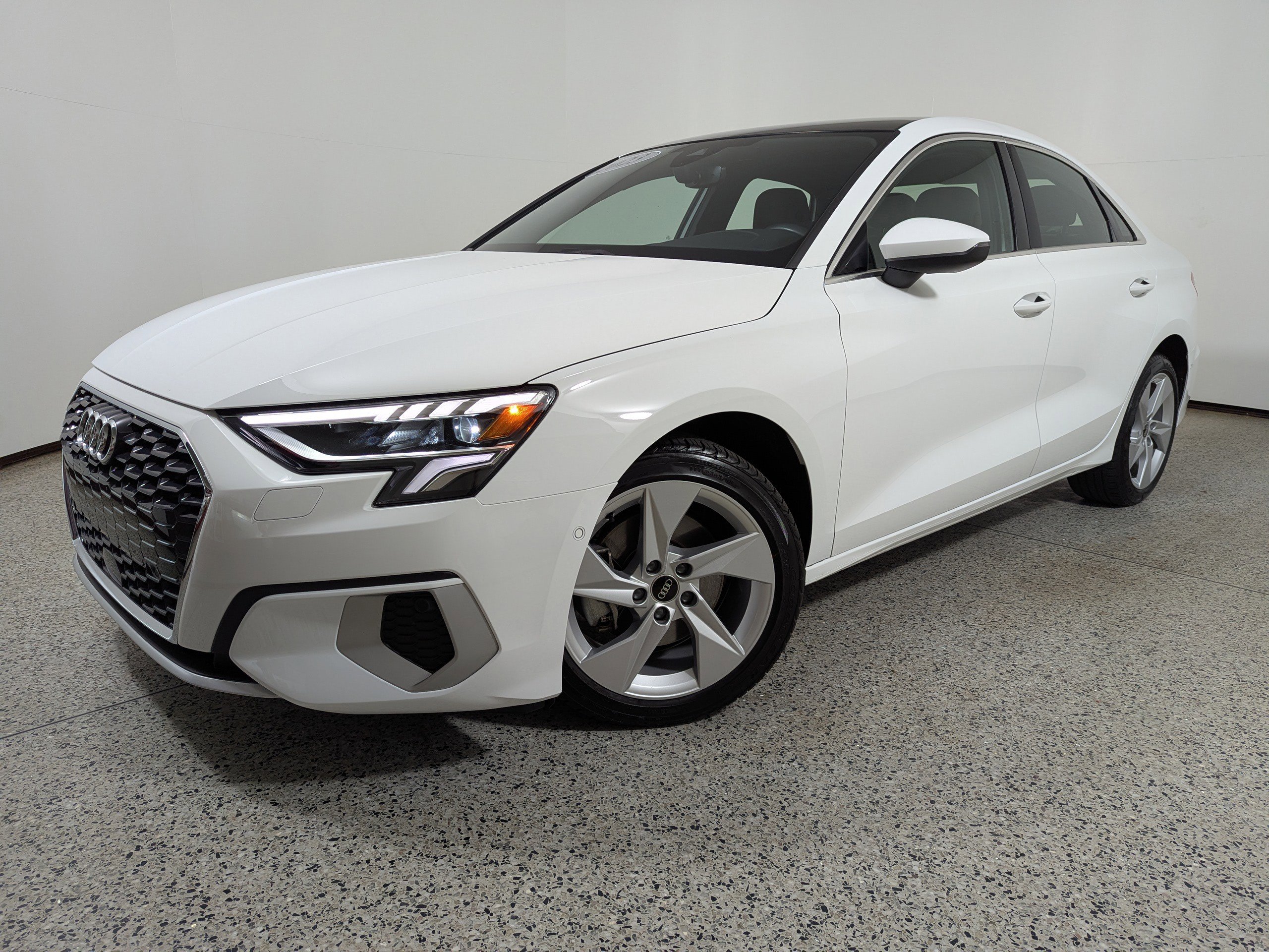 Used 2023 Audi A3 2.0T Premium image 18