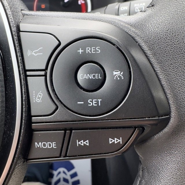 Used 2024 Toyota RAV4 Adventure image 24