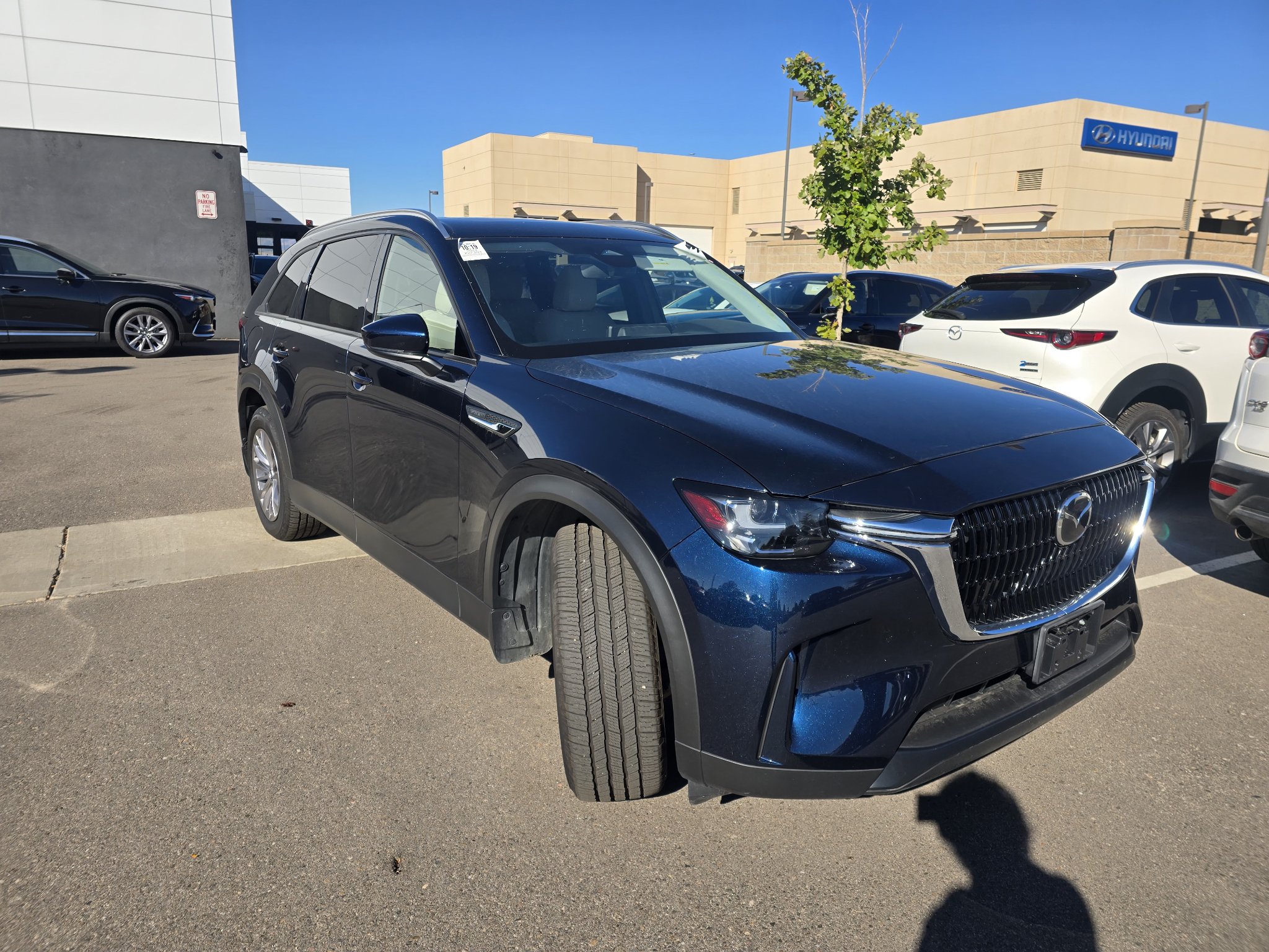 Used 2024 MAZDA CX-90 Plug-In Hybrid w/ Preferred AWD/4WD image 18