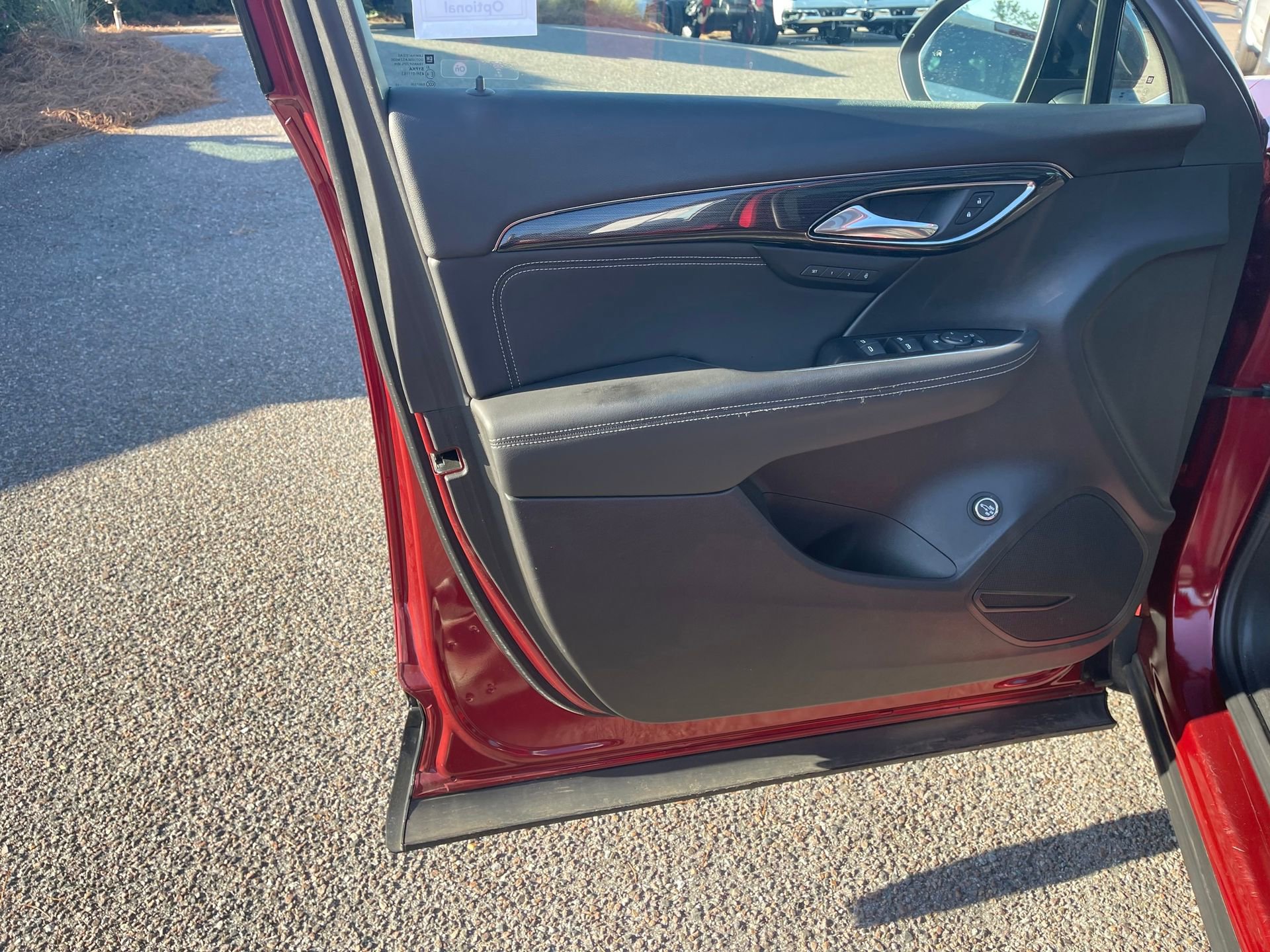 Used 2023 Buick Envision Essence w/ Sport Touring Package image 15