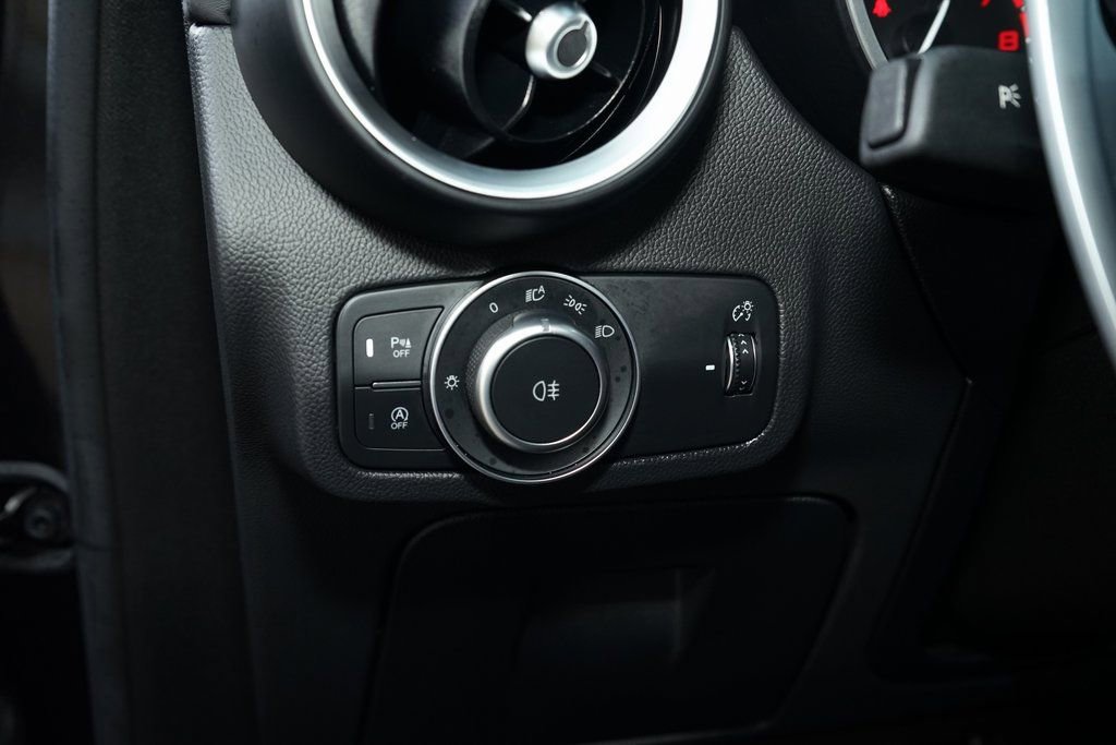 Used 2023 Alfa Romeo Stelvio Quadrifoglio w/ Active Assist Plus Package image 26