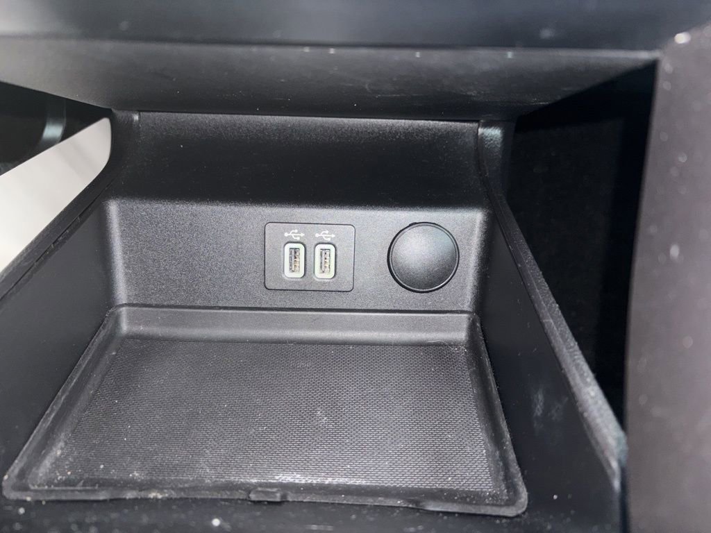 Used 2019 Ford Fusion SE image 31