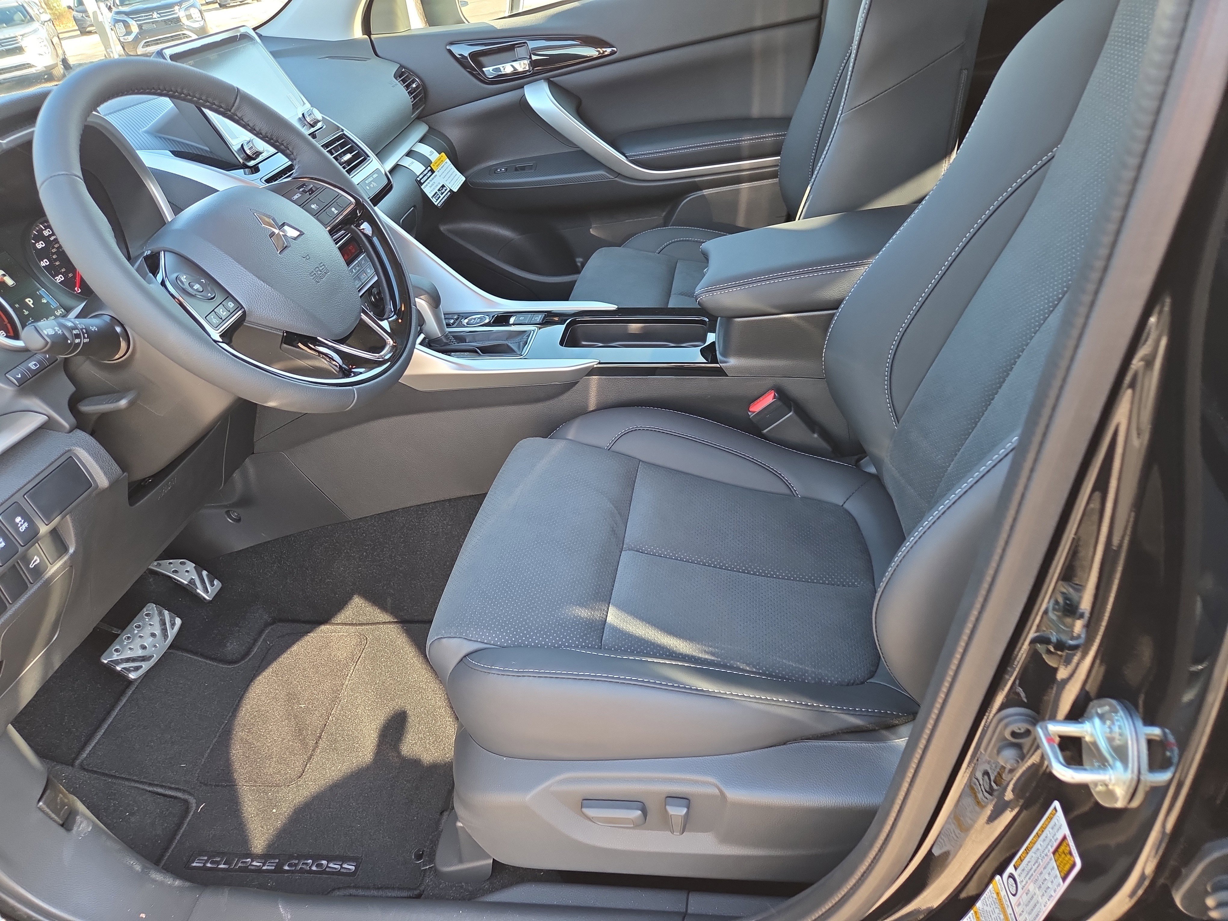 New 2026 Mitsubishi Eclipse Cross AWD image 4