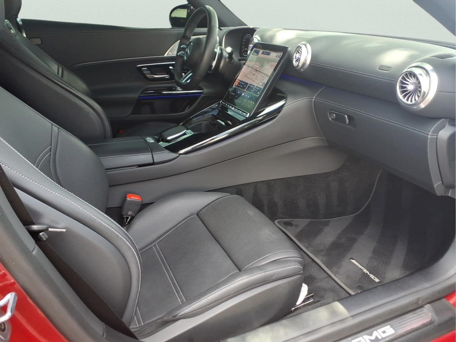 Certified 2022 Mercedes-Benz SL 63 AMG 4MATIC image 25