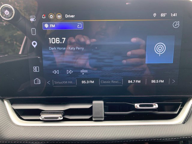 Used 2026 Chevrolet Equinox LT AWD/4WD image 30