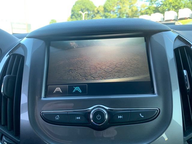 Used 2017 Chevrolet Cruze LT w/ Convenience Package FWD image 32
