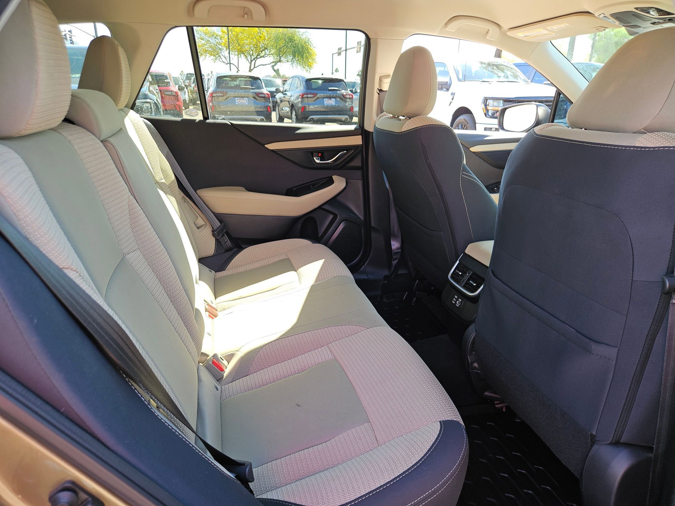 Used 2024 Subaru Outback Premium image 22