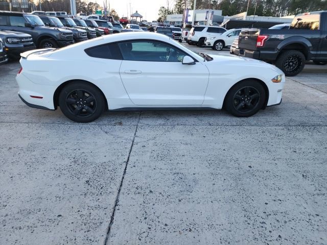 Used 2018 Ford Mustang EcoBoost image 11