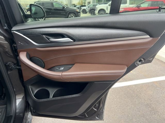 Used 2022 BMW X4 xDrive30i w/ M Sport Package 2 AWD/4WD image 13