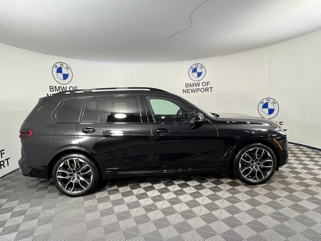 Certified 2025 BMW X7 M60i AWD/4WD image 10