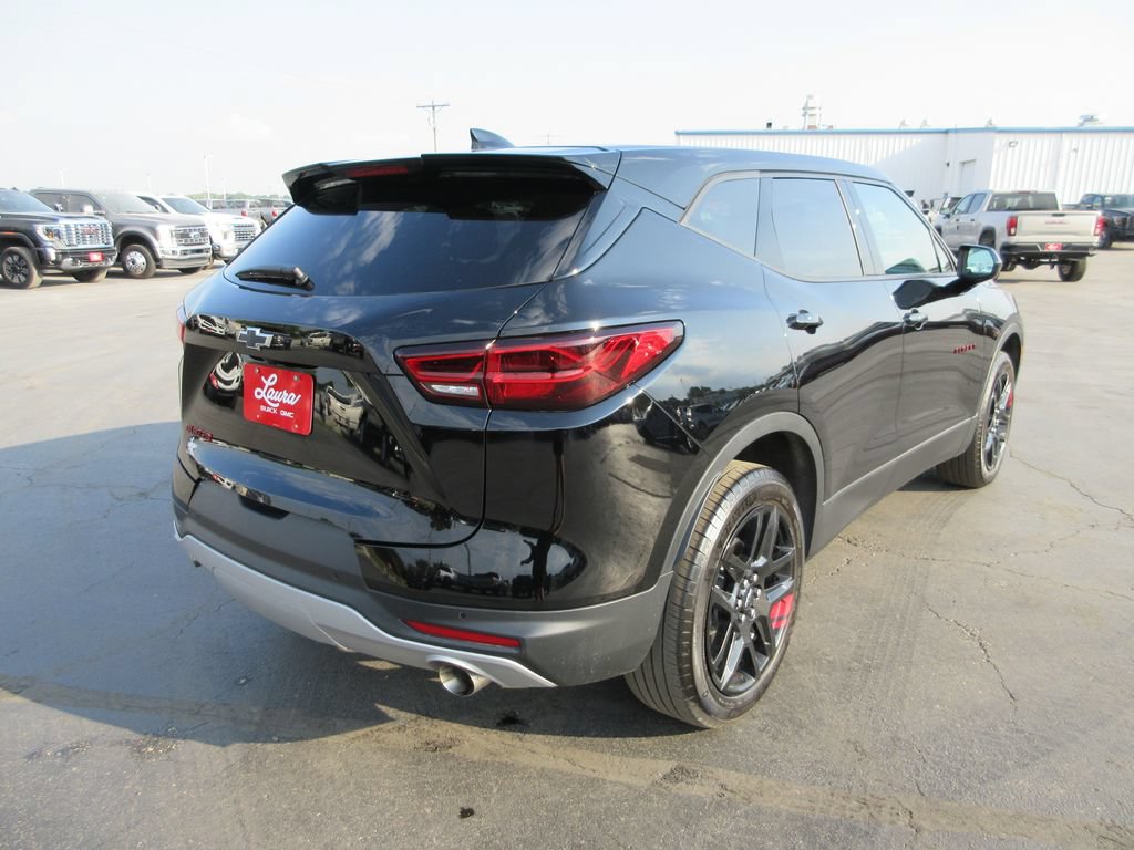 Certified 2025 Chevrolet Blazer LT w/ Redline Edition FWD image 6