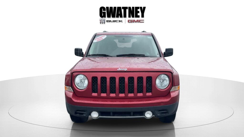 Used 2017 Jeep Patriot High Altitude AWD/4WD image 2