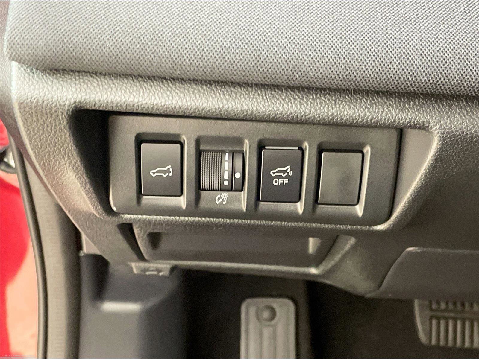 Used 2025 Subaru Outback Premium image 14