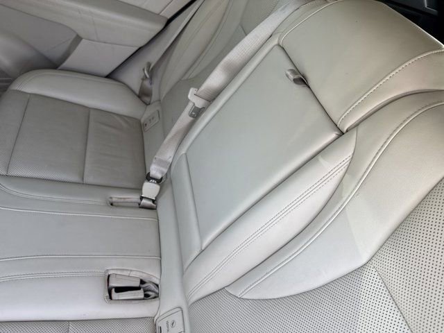 Used 2022 Buick Envision Essence w/ Safety Package image 17