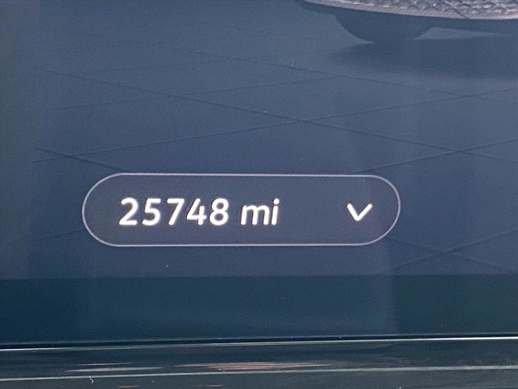 Certified 2023 Volkswagen ID.4 Pro S image 19