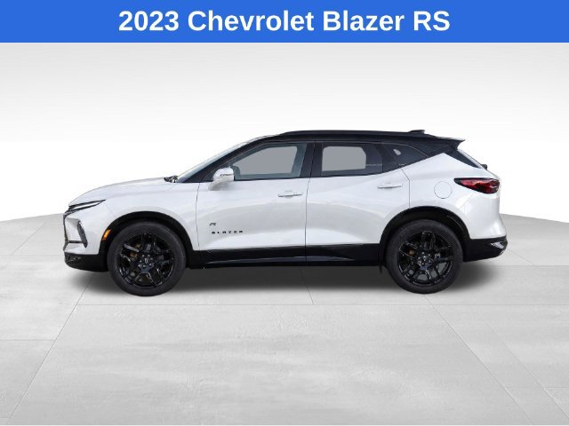 Used 2023 Chevrolet Blazer RS w/ Driver Confidence II Package AWD/4WD image 2