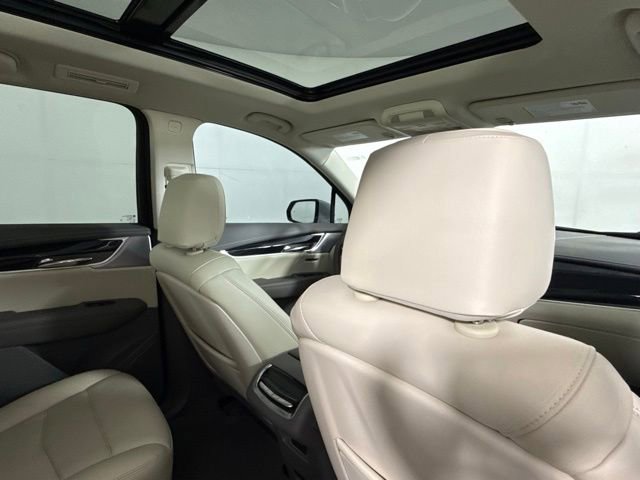 Certified 2024 Cadillac XT6 Premium Luxury w/ Technology Package FWD image 29