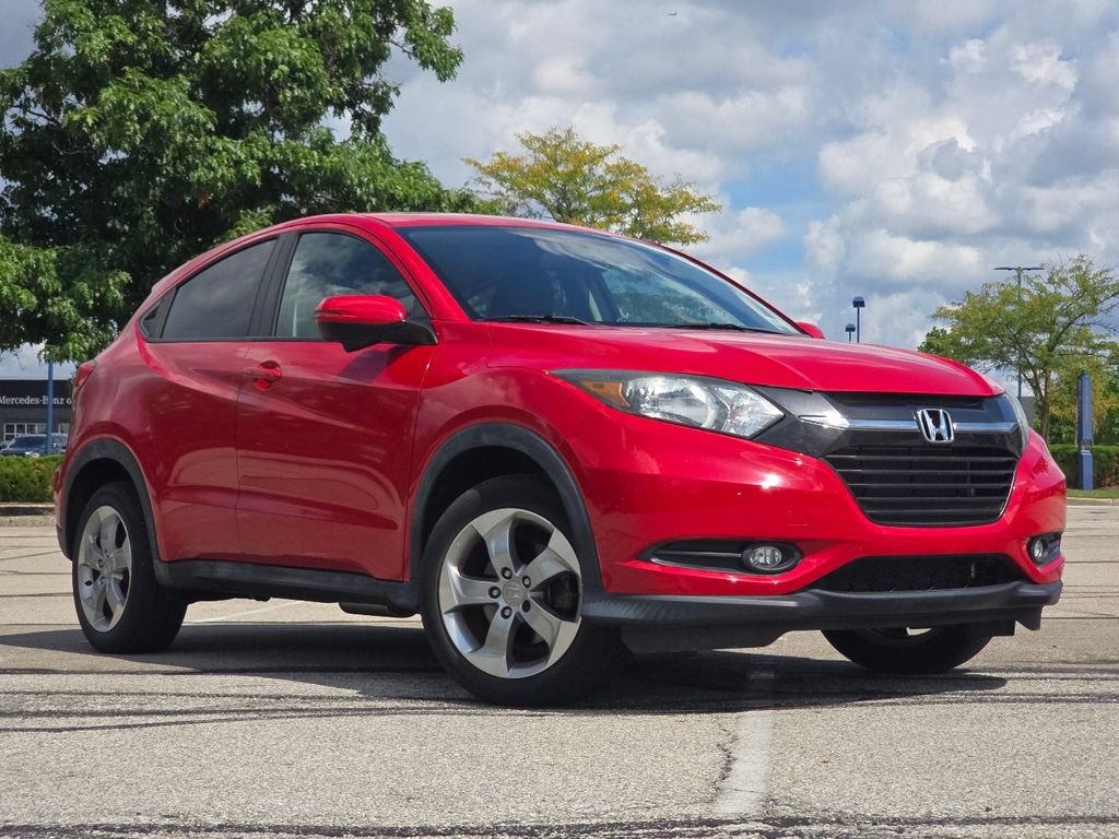 Used 2017 Honda HR-V EX image 1