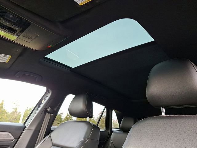 Used 2020 Volkswagen Atlas Cross Sport SE image 16