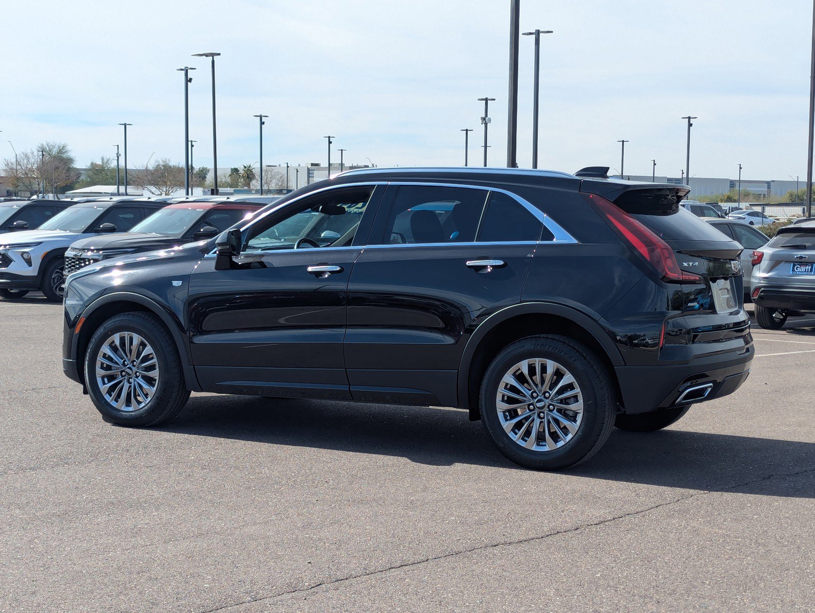 Certified 2024 Cadillac XT4 Premium Luxury image 3