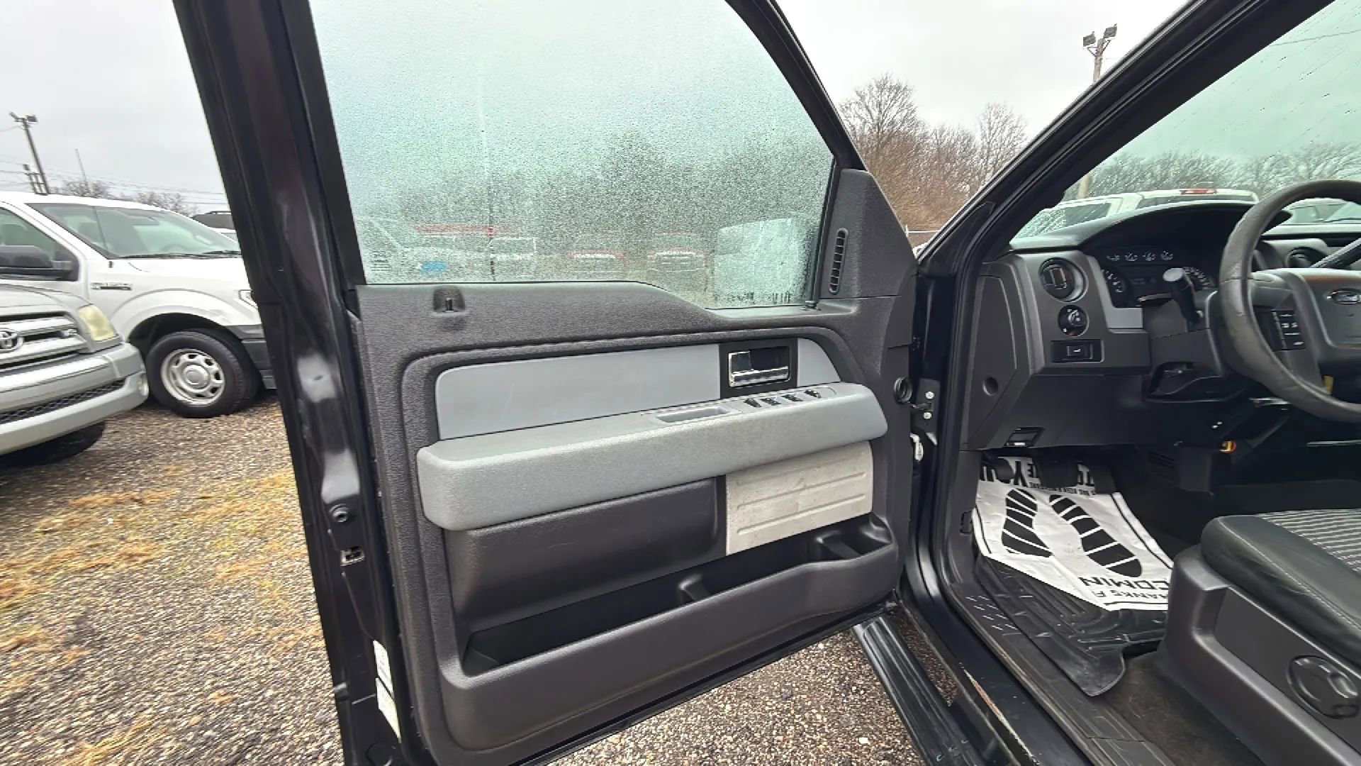 Used 2014 Ford F150 STX w/ Equipment Group 201A Mid image 9