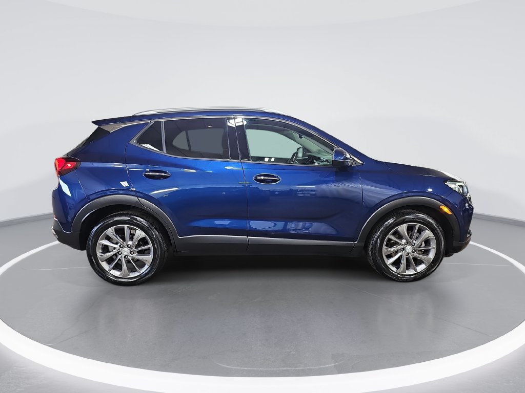 Certified 2023 Buick Encore GX Essence w/ Experience Buick Package FWD image 2