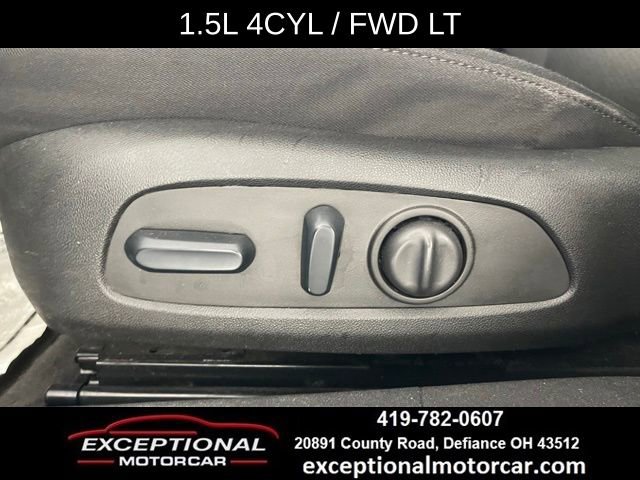 Used 2024 Chevrolet Malibu LT FWD image 35