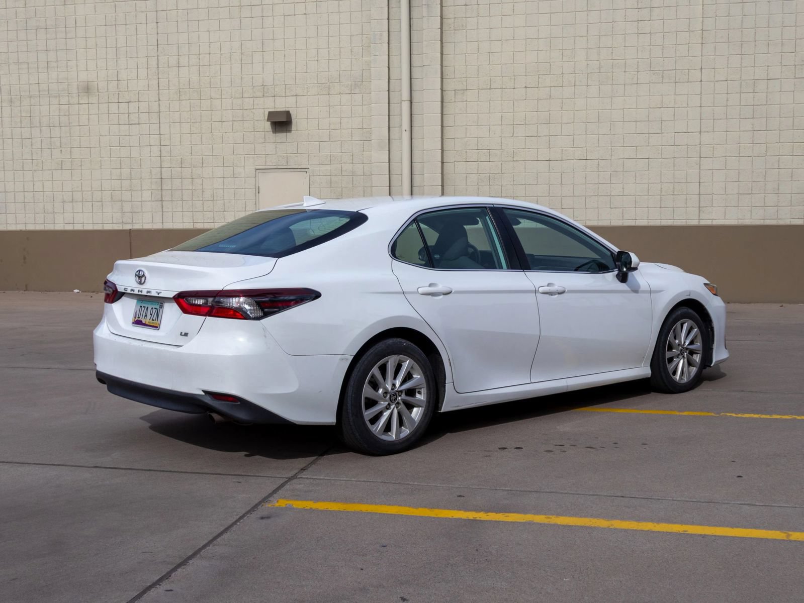 Used 2024 Toyota Camry LE w/ Convenience Package FWD image 4