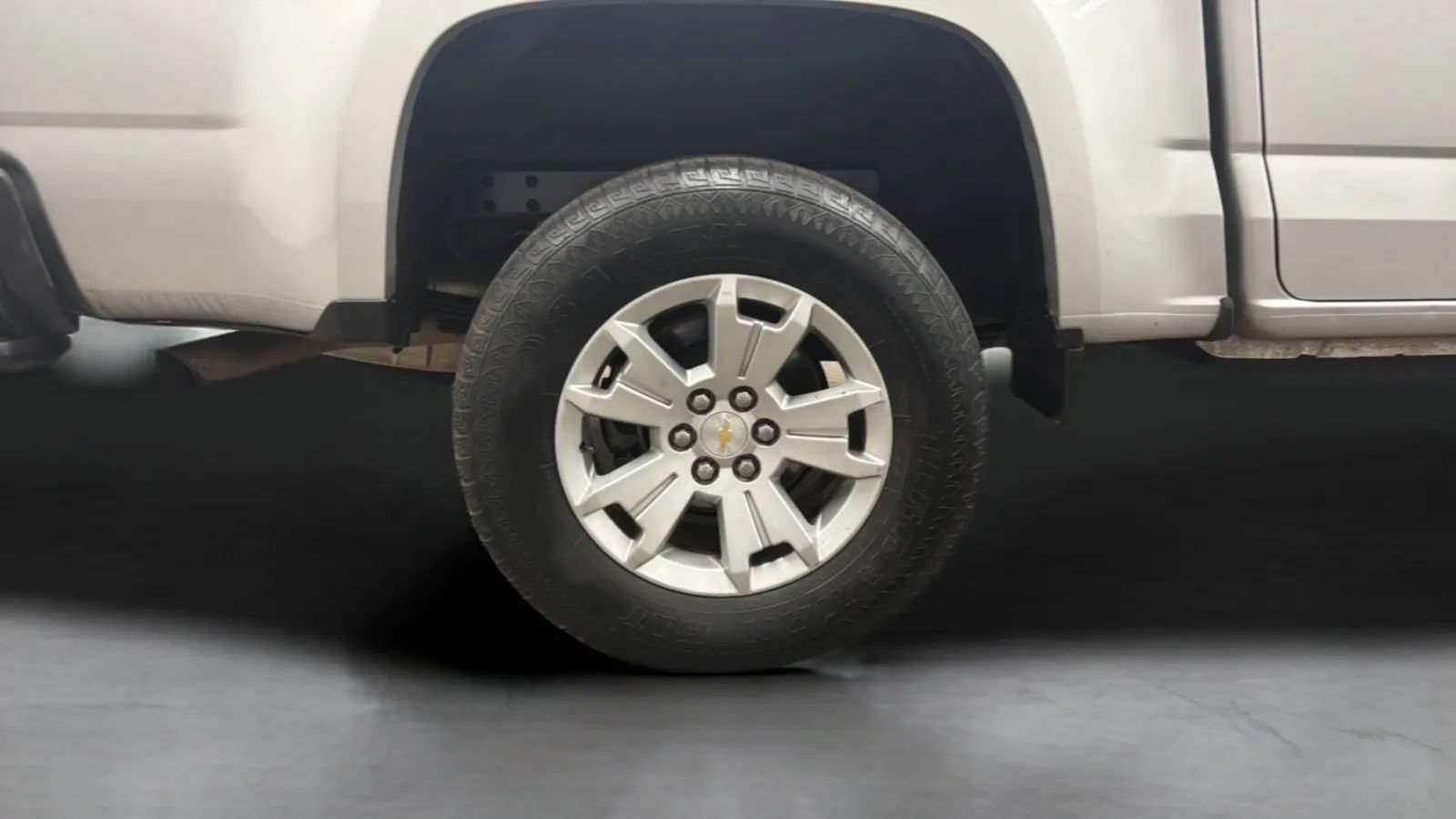 Used 2020 Chevrolet Colorado LT w/ LT Convenience Package AWD/4WD image 24
