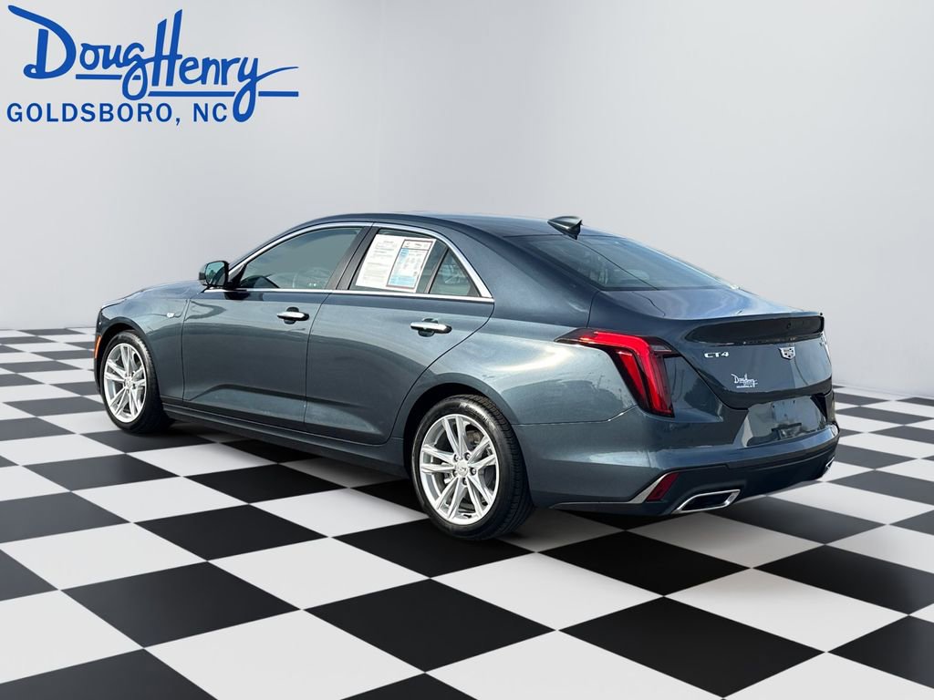 Used 2025 Cadillac CT4 Luxury image 3
