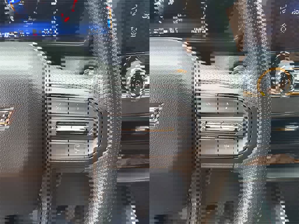 Used 2023 Chevrolet Colorado Trail Boss w/ Technology Package image 26