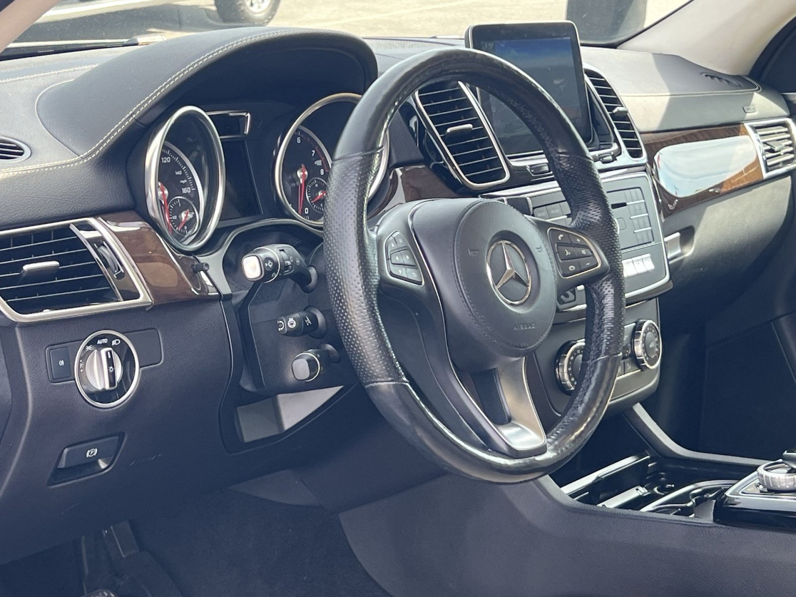 Used 2019 Mercedes-Benz GLS 450 4MATIC image 16
