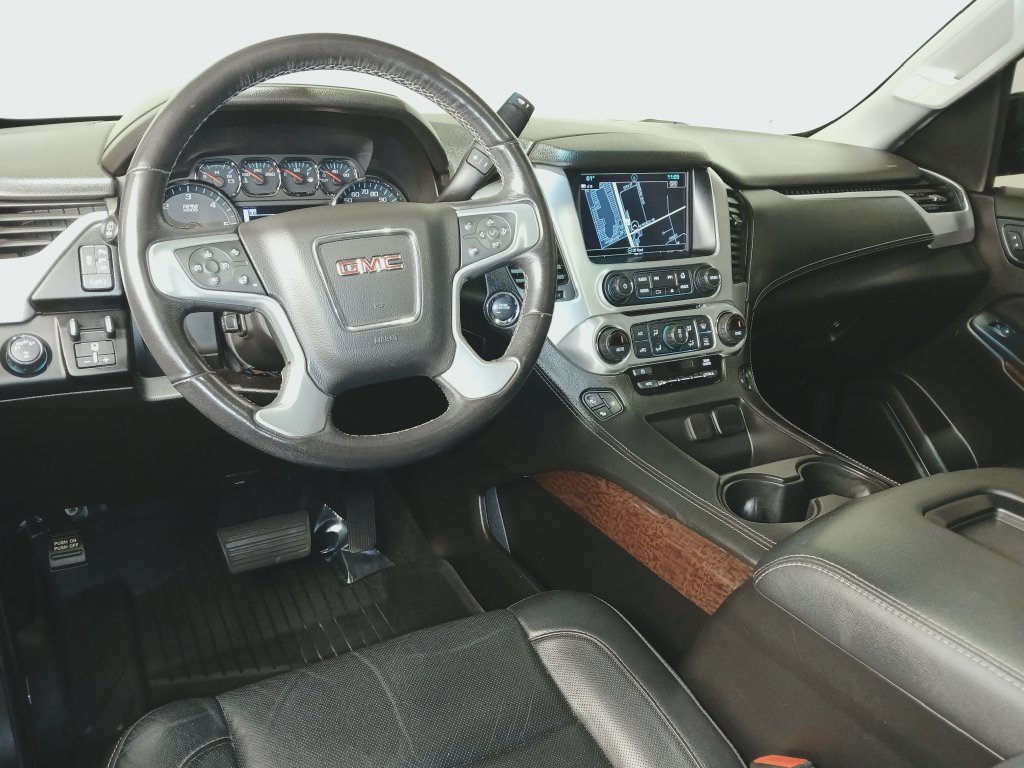 Used 2018 GMC Yukon SLT w/ Premium Edition AWD/4WD image 8