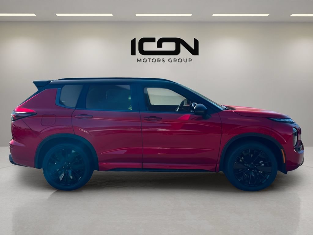 New 2026 Mitsubishi Outlander SEL Black Edition AWD/4WD image 6