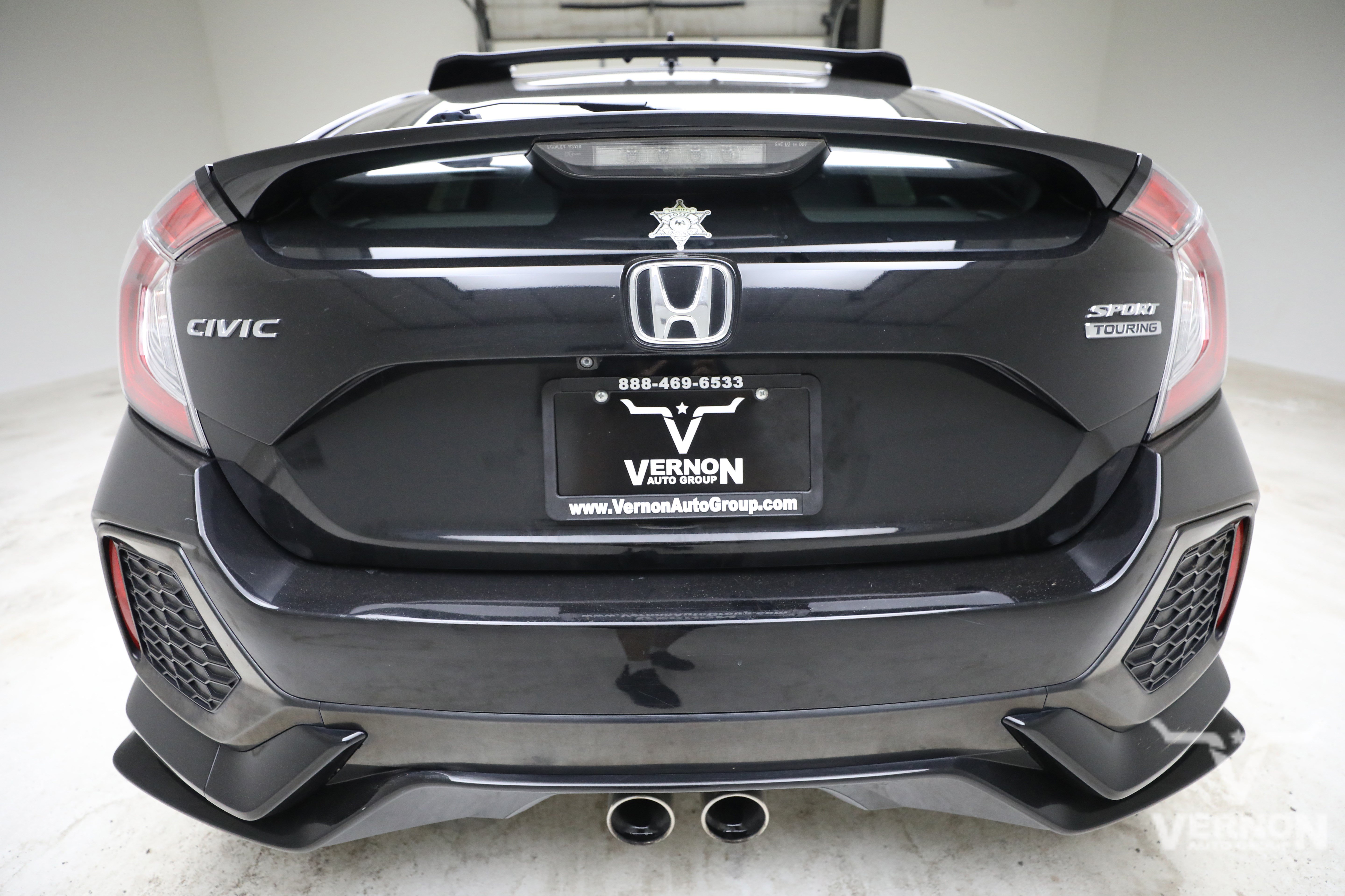 Used 2017 Honda Civic Sport Touring image 3