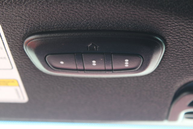 Used 2023 Jeep Wrangler Unlimited w/ Convenience Group AWD/4WD image 33