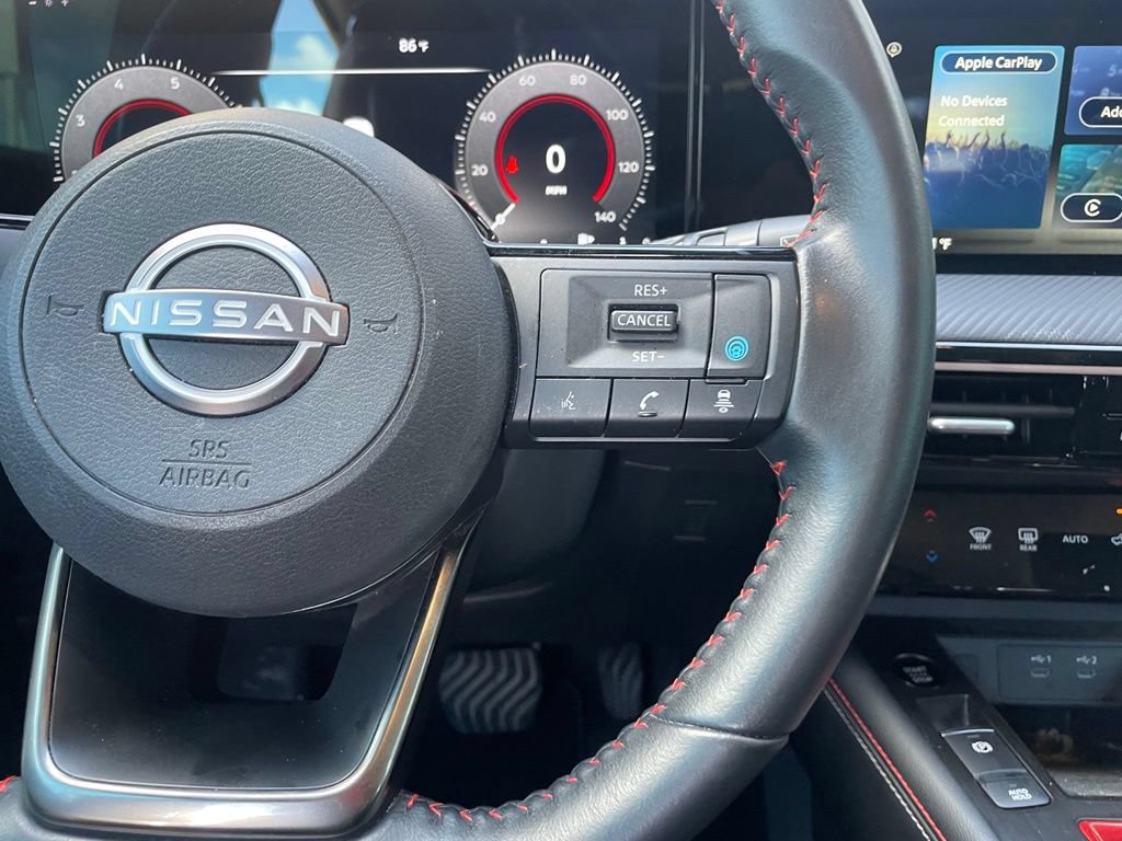 Certified 2025 Nissan Kicks SR FWD image 14