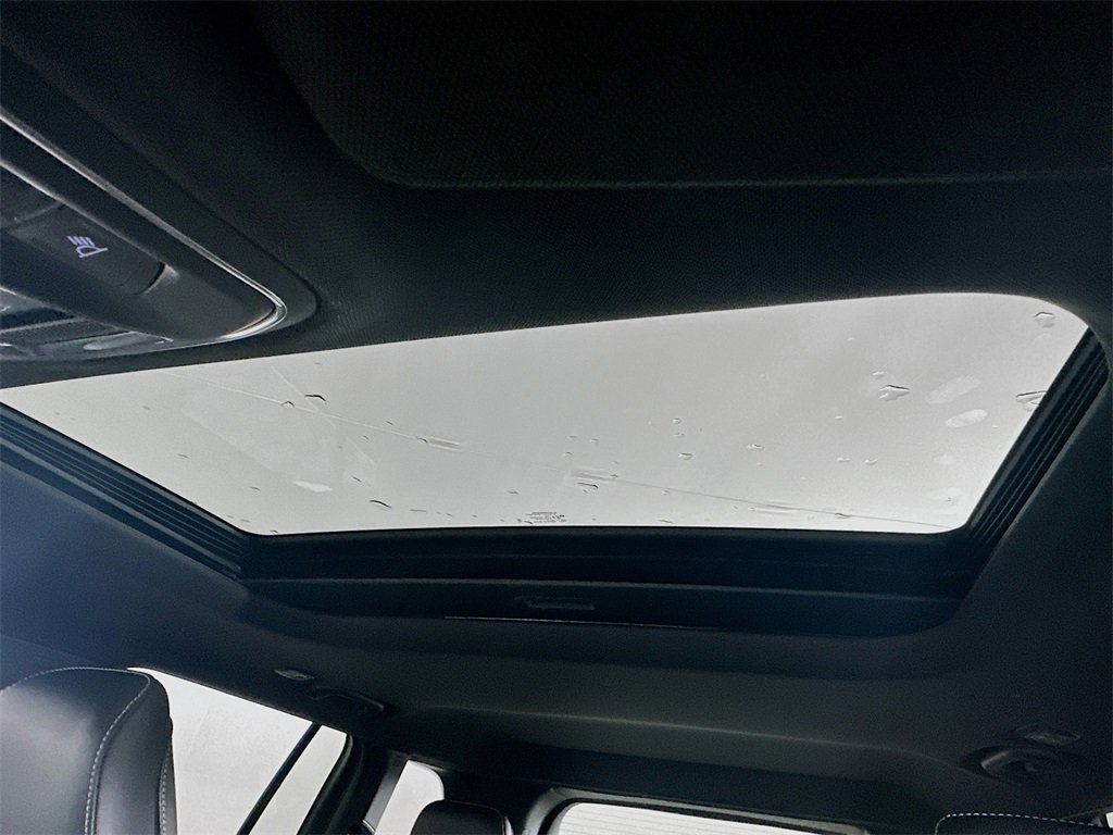 New 2025 Jeep Grand Cherokee Altitude image 14