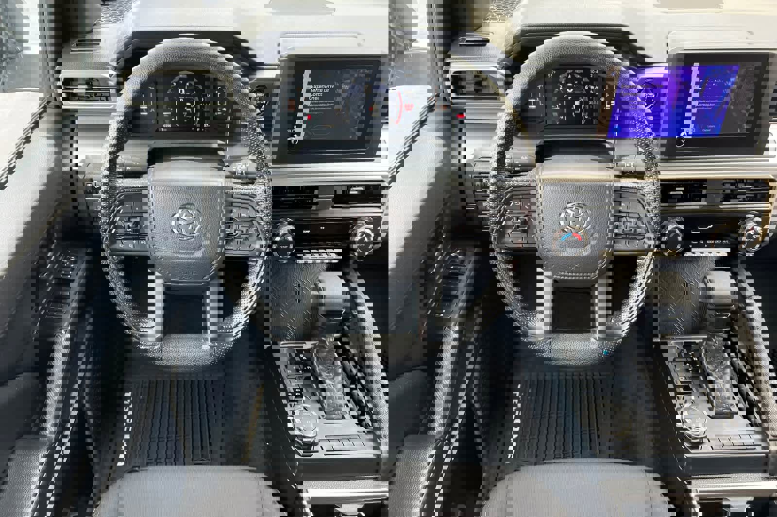 Certified 2025 Toyota Tacoma SR5 image 14