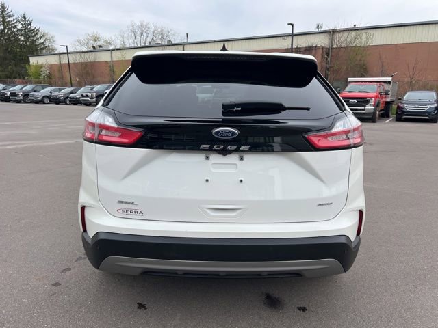 Used 2023 Ford Edge SEL w/ Convenience Package AWD/4WD image 6
