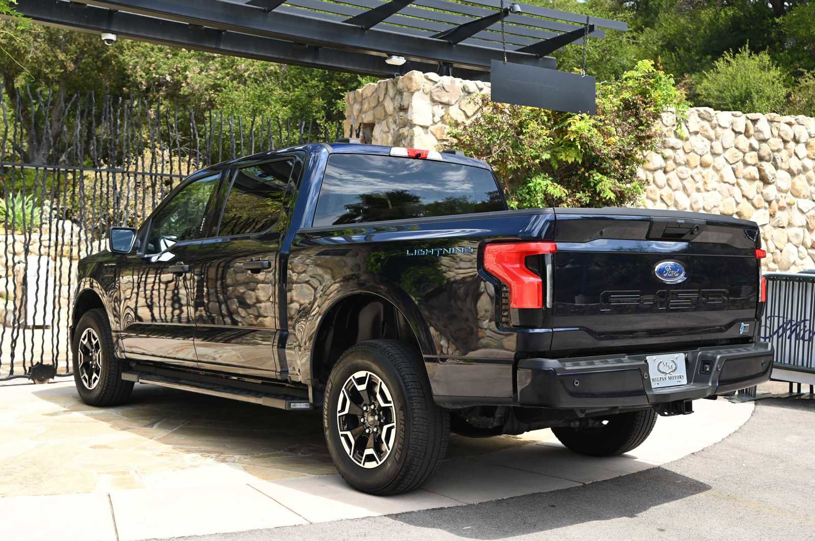 Used 2023 Ford F150 Lightning XLT w/ Max Trailer Tow Package image 5
