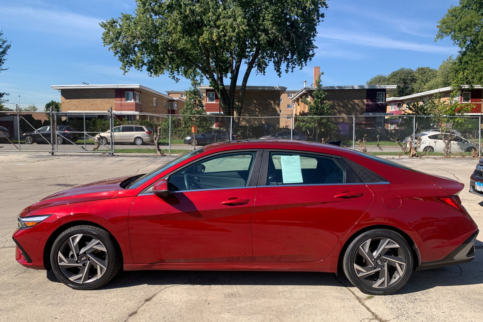 Used 2024 Hyundai Elantra Limited FWD image 6