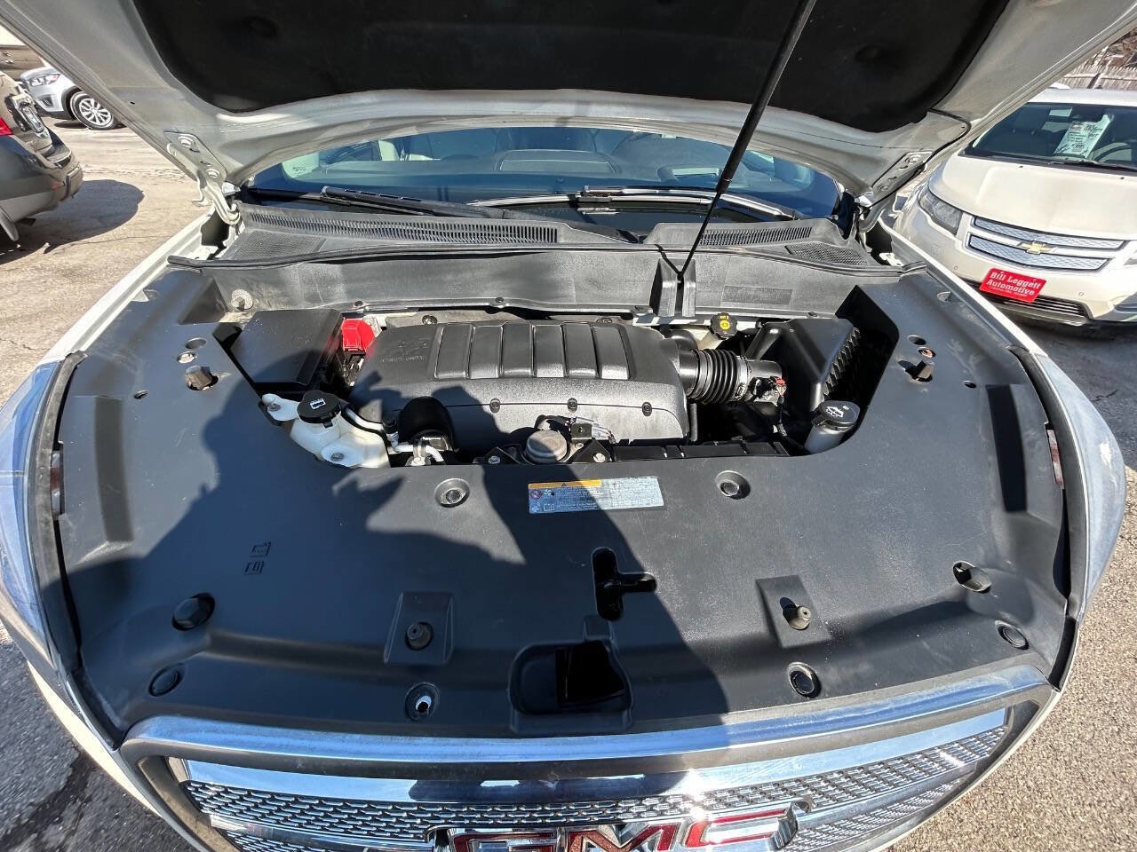 Used 2014 GMC Acadia Denali image 10