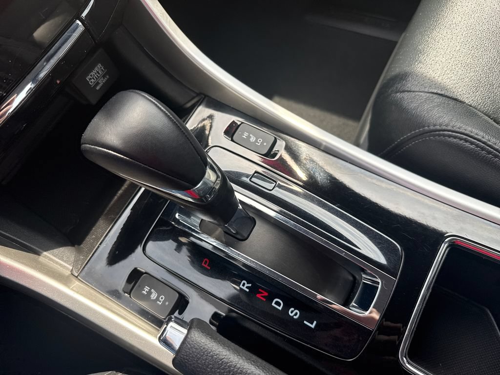 Used 2016 Honda Accord EX-L image 29