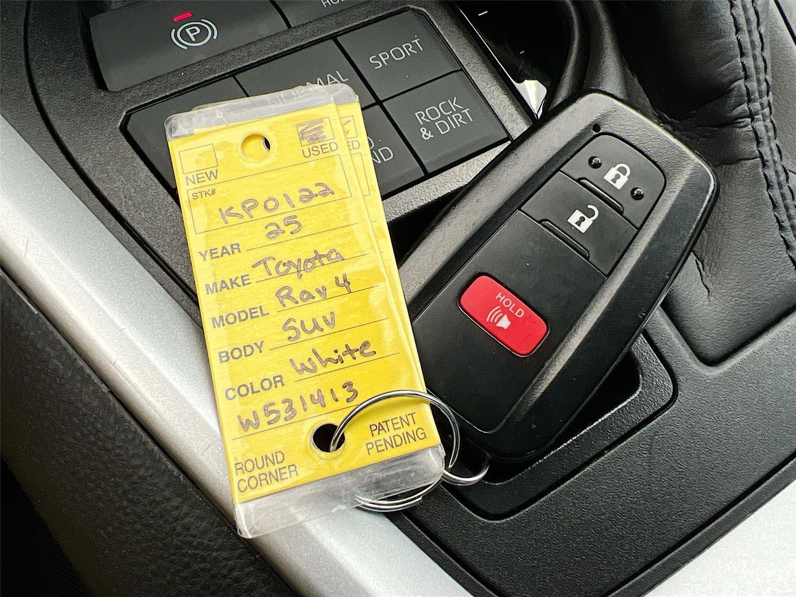 Used 2025 Toyota RAV4 XLE image 13