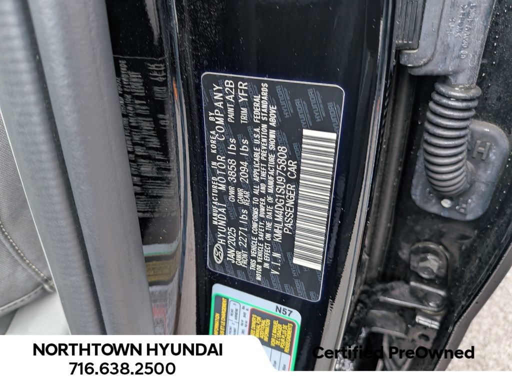 Certified 2025 Hyundai Elantra Sport FWD image 33