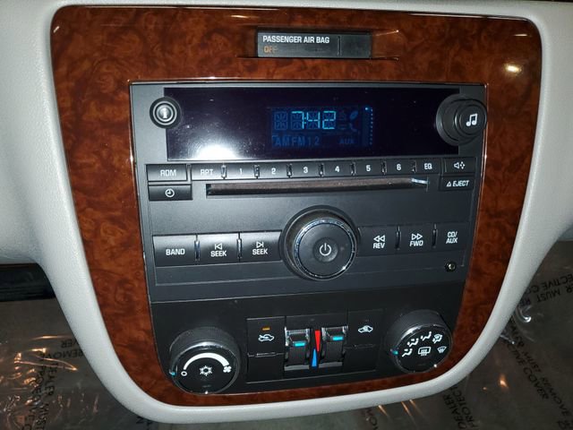 Used 2011 Chevrolet Impala LT image 19